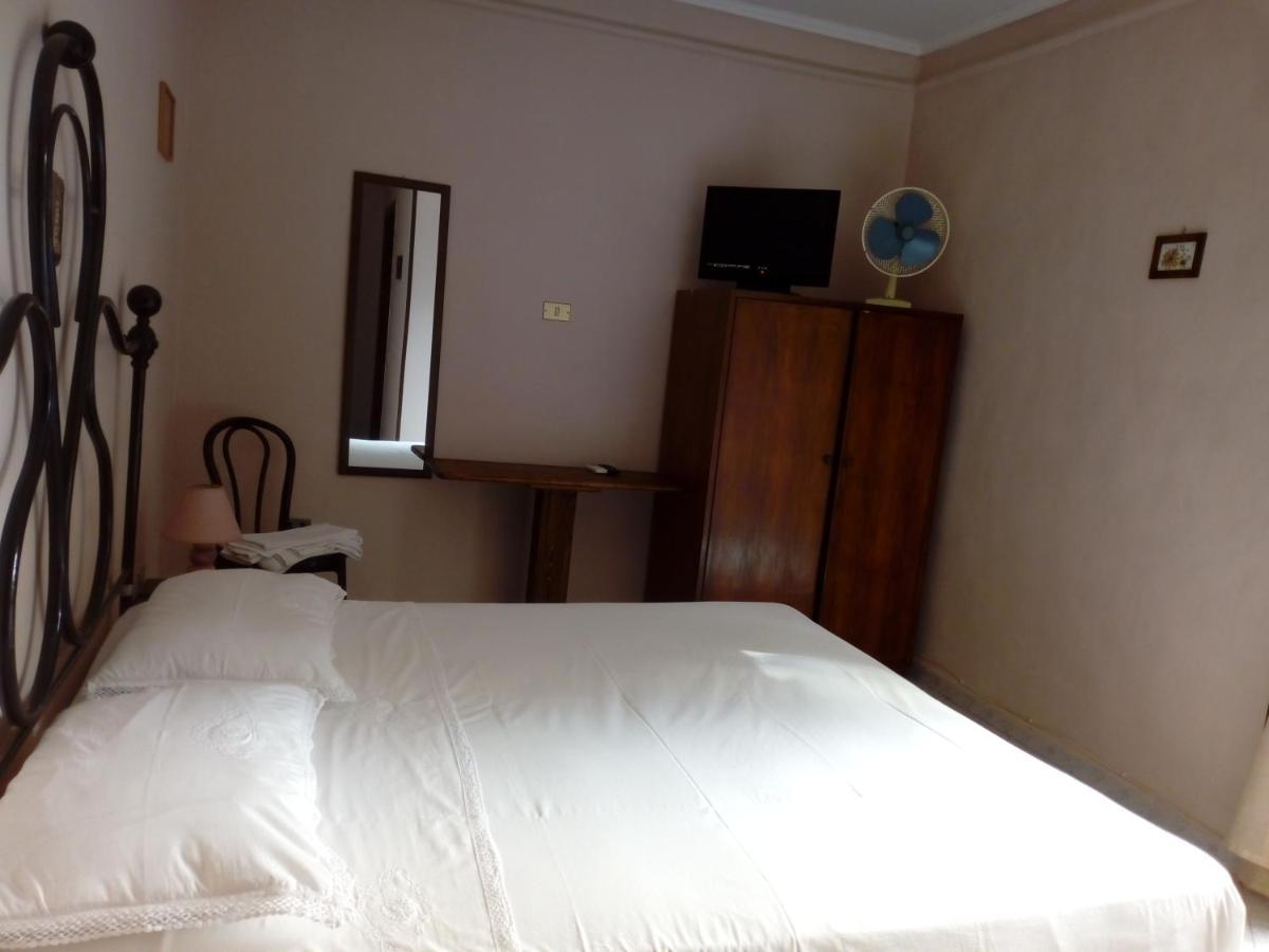 Bed and Breakfast Il Cactus San Giovanni Incarico Exterior foto
